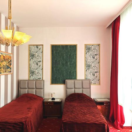 Hotel Viktoria Bécs Kültér fotó