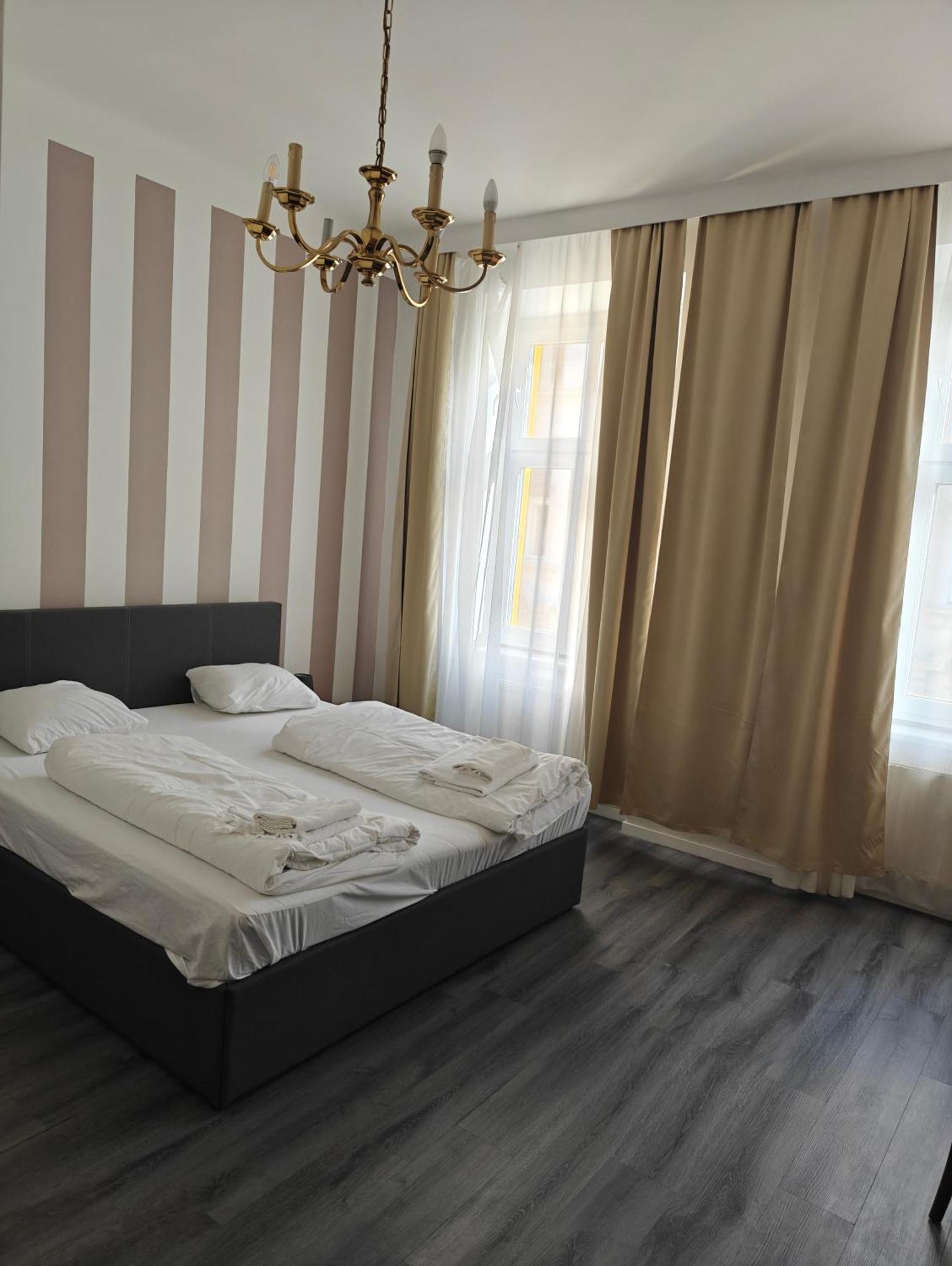 Hotel Viktoria Bécs Kültér fotó