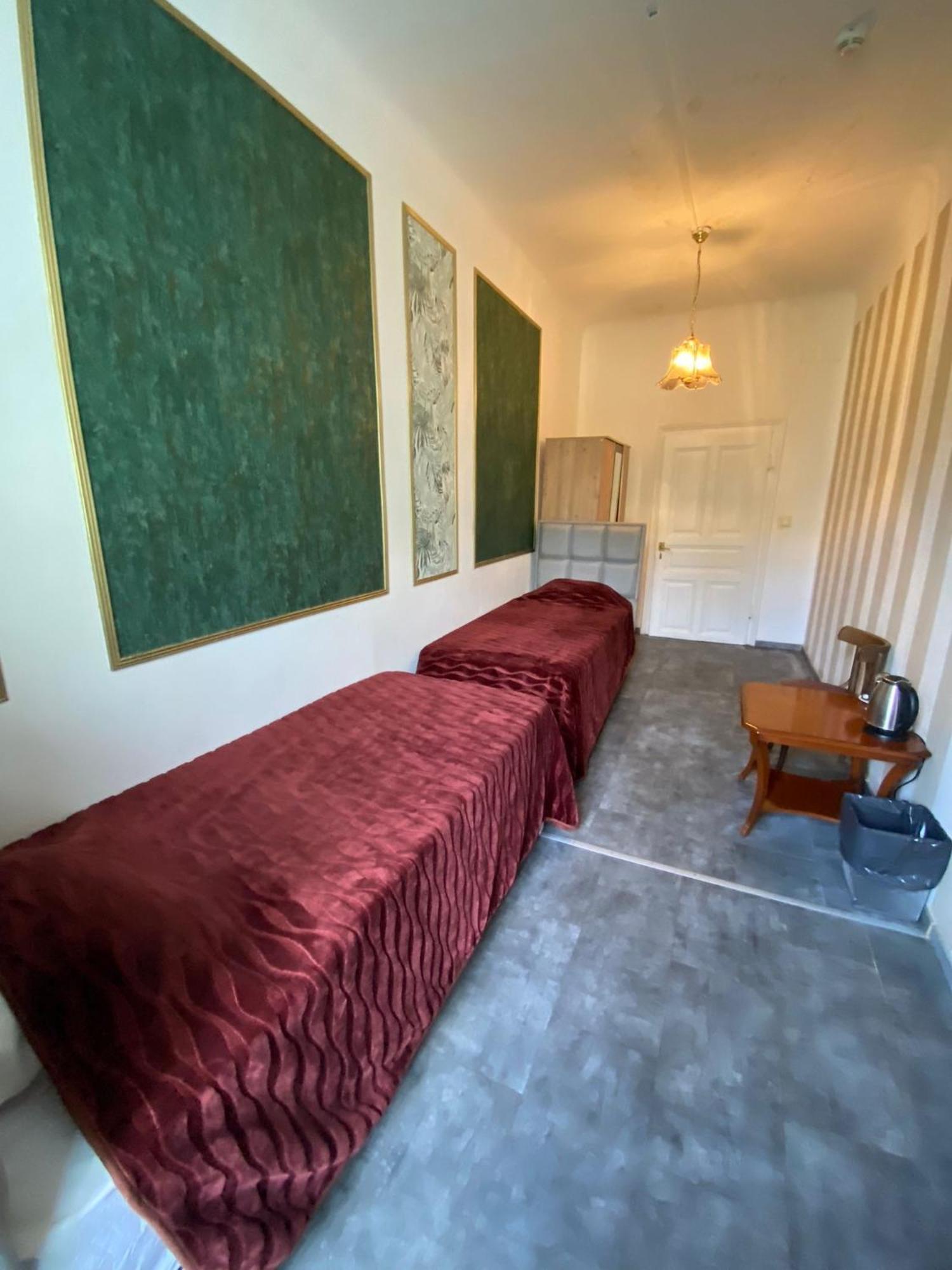Hotel Viktoria Bécs Kültér fotó